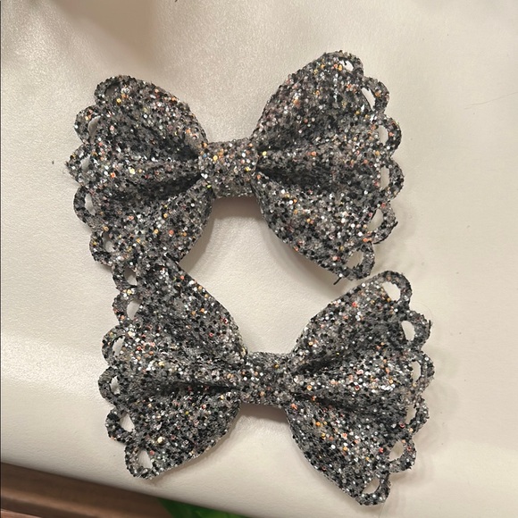 Handmade Other - Silver Decorative Hair Bows with Intricate Texture and Classic Butterfly Shape